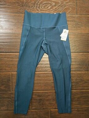 NWT Old Navy Active Womens Built in Sculpt Elevate Leggings Ankle Large